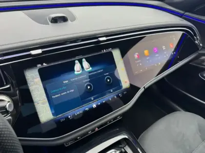 Photo 17 Mercedes Classe E E 220 d berline AMG Line