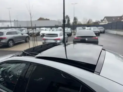 Photo 9 Mercedes Classe E E 220 d berline AMG Line