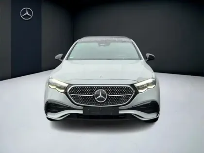 Photo 7 Mercedes Classe E E 220 d berline AMG Line