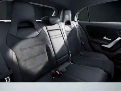 Photo 25 Mercedes Classe A Gén. IV (W177) Ph2 AMG Line 5