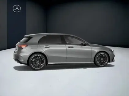 Photo 17 Mercedes Classe A 250 e Hybrid EQ AMG Line