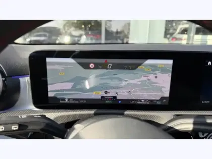 Photo 37 Mercedes Classe A 250 e Hybrid EQ AMG Line