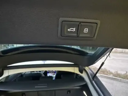 Photo 11 Audi A6 Gén. V (C8) Ph1 Business Executive 5