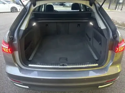 Photo 9 Audi A6 Gén. V (C8) Ph1 Business Executive 5