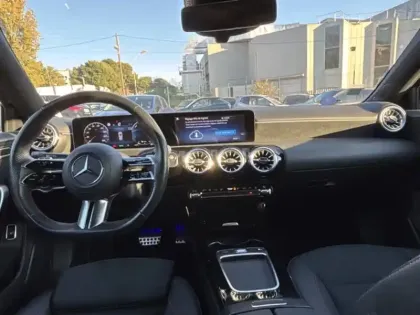 Photo 10 Mercedes Classe A 250 e Hybrid EQ AMG Line