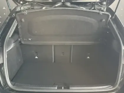 Photo 8 Mercedes Classe A 250 e Business Line