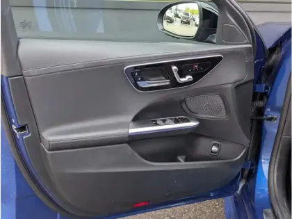 Photo 16 Mercedes Classe C 200 d 