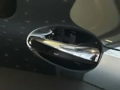 Photo 45 Mercedes GLA 250 e Hybrid EQ AMG Line