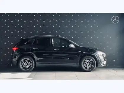 Photo 35 Mercedes GLA 250 e Hybrid EQ AMG Line