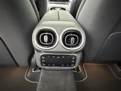 Photo 20 Mercedes Classe GLC Gén. II (X254) Ph1 AMG Line 5