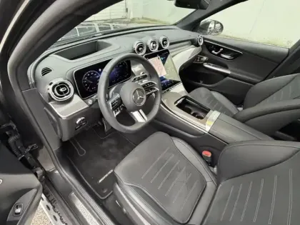 Photo 10 Mercedes Classe GLC Gén. II (X254) Ph1 AMG Line 5