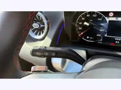 Photo 19 Mercedes GLB 200 d AMG Line