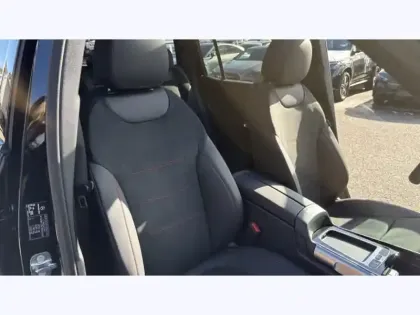 Photo 15 Mercedes GLB 200 d AMG Line