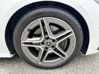 Photo 9 Mercedes CLA  200 d Coupé AMG Line