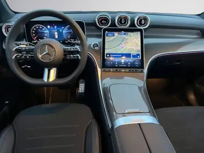 Photo 8 Mercedes Classe GLC Gén. II (X254) Ph1 AMG Line + 5