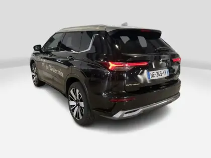 Photo 16 Mitsubishi Outlander 2.4 MIVEC Phev 306 4WD Instyle