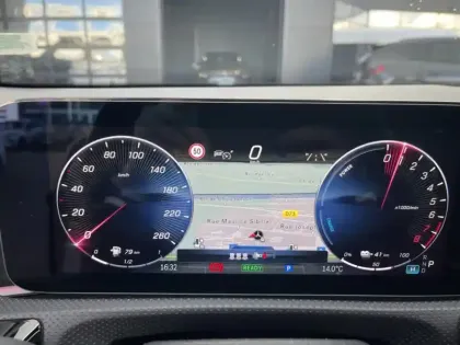 Photo 18 Mercedes Classe A 250 e Hybrid EQ AMG Line