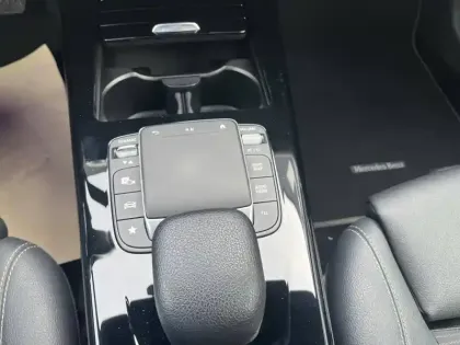 Photo 8 Mercedes Classe A 180 Progressive Line