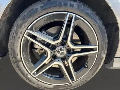 Photo 14 Mercedes Classe A 250 e AMG Line