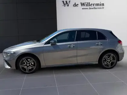 Photo 15 Mercedes Classe A 250 e AMG Line