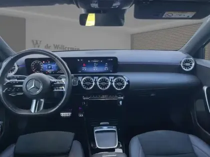 Photo 14 Mercedes Classe A 250 e Hybrid EQ AMG Line