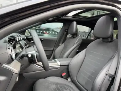 Photo 33 Mercedes Classe C  220 d Berline AMG Lin