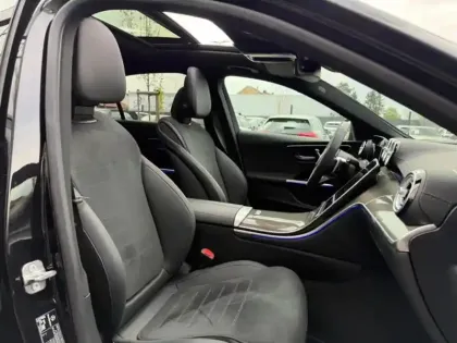 Photo 36 Mercedes Classe C  220 d Berline AMG Lin