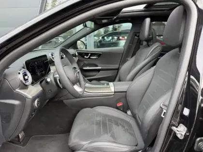 Photo 39 Mercedes Classe C  220 d Berline AMG Lin