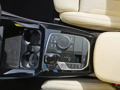 Photo 5 BMW X3 xDrive 30 e M Sport 292 ch