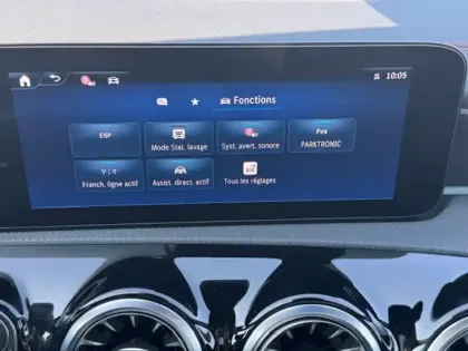 Photo 24 Mercedes CLA 200 d AMG Line