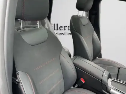 Photo 16 Mercedes Classe B 250 e Hybrid EQ AMG Line