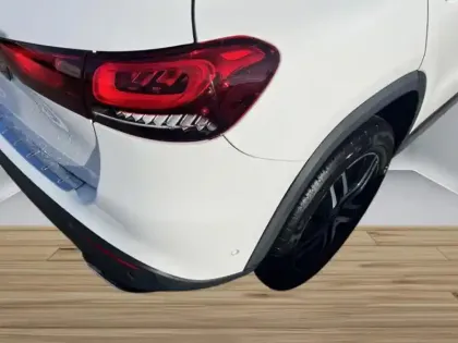 Photo 18 Mercedes GLA 200 Progressive Line