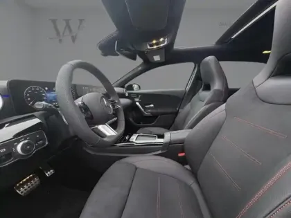 Photo 8 Mercedes Classe A 250 e Hybrid EQ AMG Line