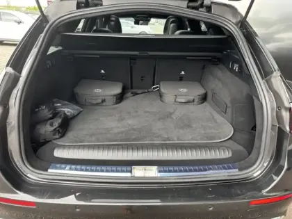 Photo 5 Mercedes CLA sse E 300 e Hybrid EQ Avant