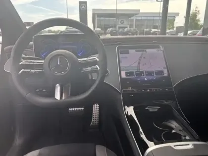 Photo 9 Mercedes Classe E EQE 350 AMG Line