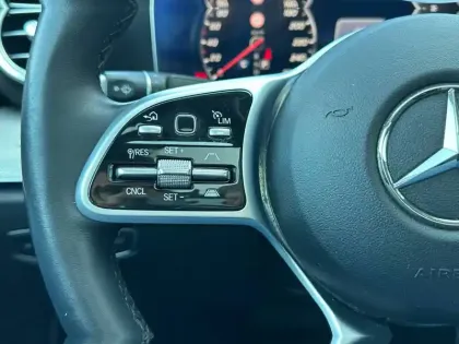 Photo 19 Mercedes Classe E E 400 d 4MATIC Berline Fascina