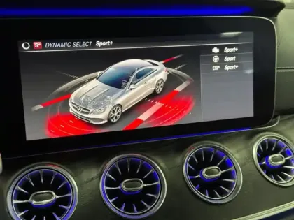 Photo 10 Mercedes CLA sse E 220 d 4MATIC AMG Line