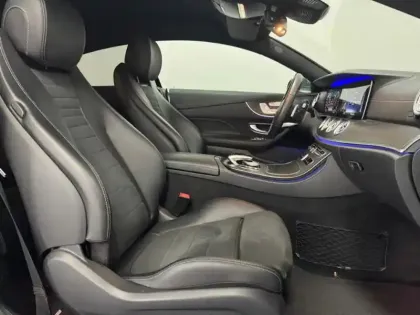 Photo 13 Mercedes CLA sse E 220 d 4MATIC AMG Line