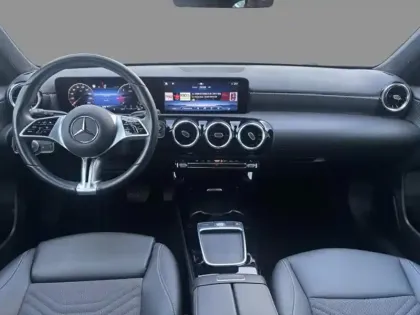 Photo 11 Mercedes Classe A 180 d Progressive Line