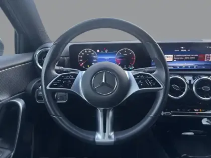 Photo 12 Mercedes Classe A 180 d Progressive Line