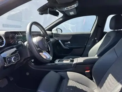 Photo 11 Mercedes Classe A 250 e Hybrid EQ Progressive Li