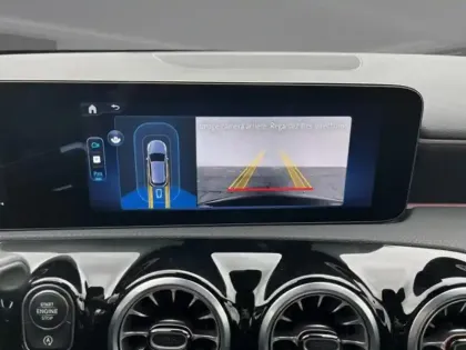 Photo 6 Mercedes Classe A 200 AMG Line