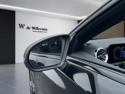 Photo 13 Mercedes Classe A 200 AMG Line