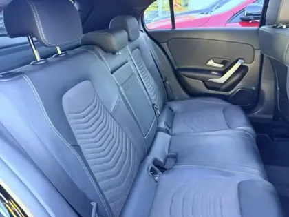 Photo 11 Mercedes Classe A Gén. IV (W177) Ph2 Progressive Line 5