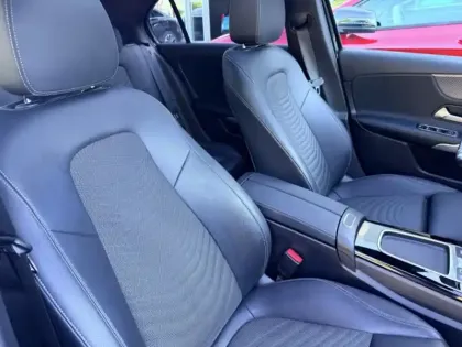 Photo 8 Mercedes Classe A Gén. IV (W177) Ph2 Progressive Line 5