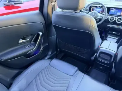 Photo 17 Mercedes Classe A Gén. IV (W177) Ph2 Progressive Line 5