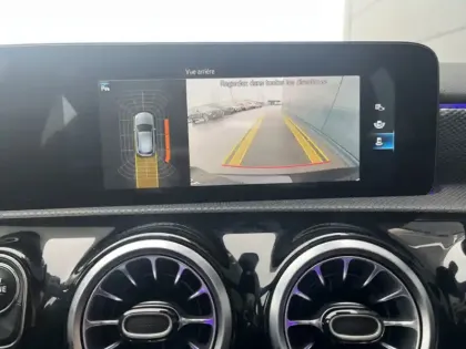 Photo 19 Mercedes Classe A 200 d Progressive Line