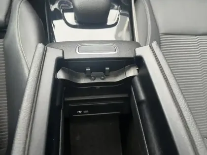 Photo 18 Mercedes Classe A 200 d Progressive Line