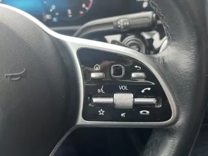 Photo 23 Mercedes Classe A Gén. IV (W177) Ph1 Progressive Line 5