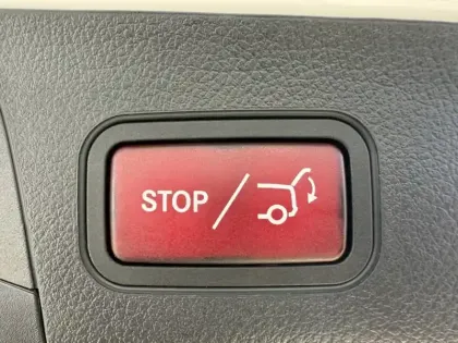 Photo 8 Mercedes GLA 250 e Progressive Line